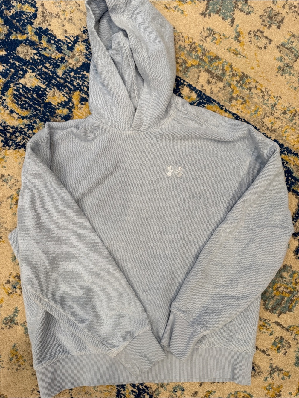 Men’s size Mediums Under Armour Light Blue Crewneck Hoodie